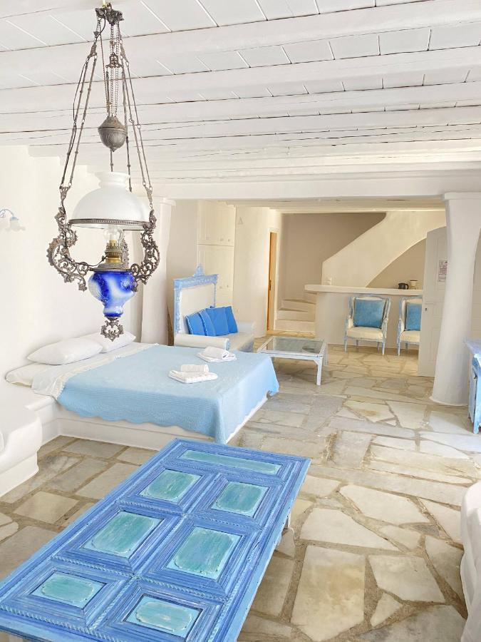 Blue Harmony Of Mykonos *